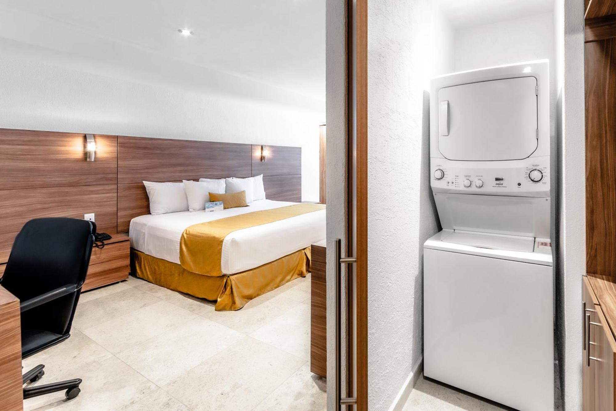Hotel Cayala Inn Queretaro Bagian luar foto